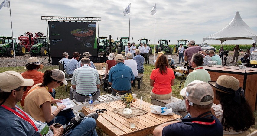 Bayer ForwardFarming